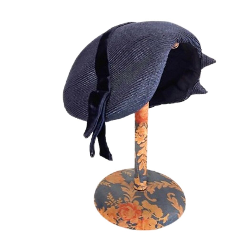 1950s Vintage Navy Blue Straw Small Hat With Velvet Ribbon Trim And Bow Accents